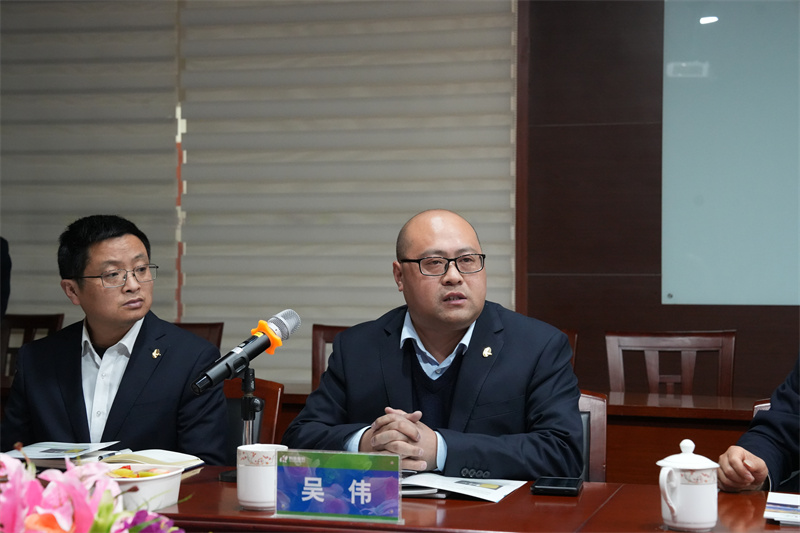 國家危化品常壓容器檢驗工作委員會來我司指導交流4 國家危化品常壓容器檢驗工作委員會來我司指導交流4